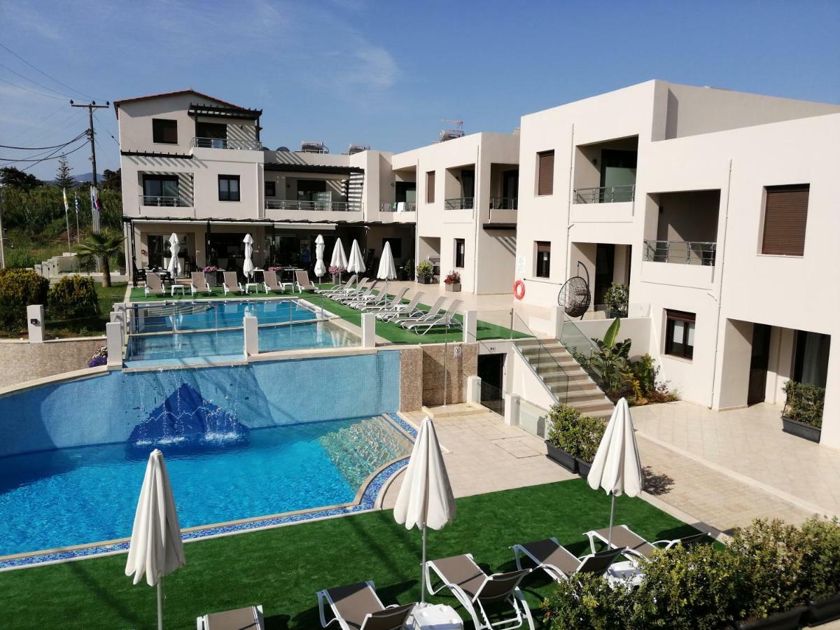 Carisa Maleme Hotel Bagian luar foto