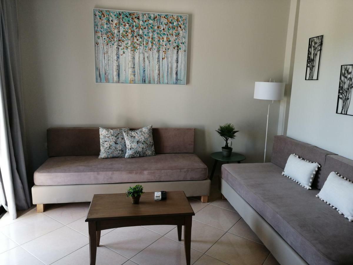 Carisa Maleme Hotel Bagian luar foto