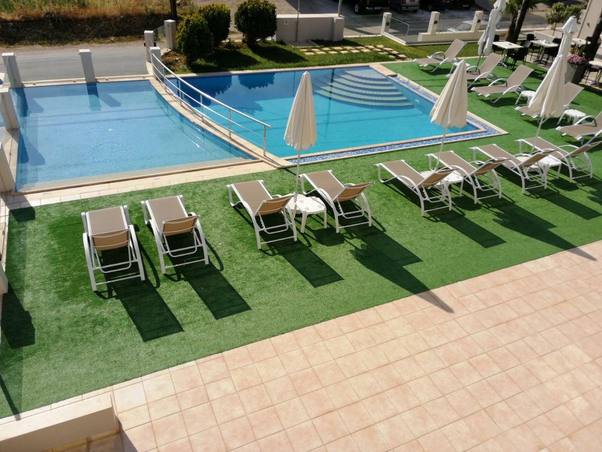 Carisa Maleme Hotel Bagian luar foto