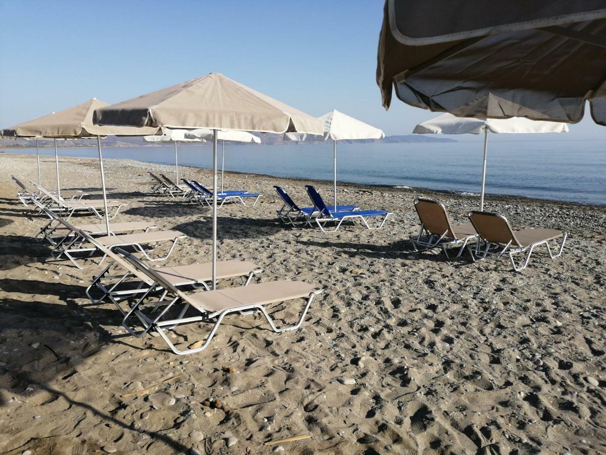 Carisa Maleme Hotel Bagian luar foto